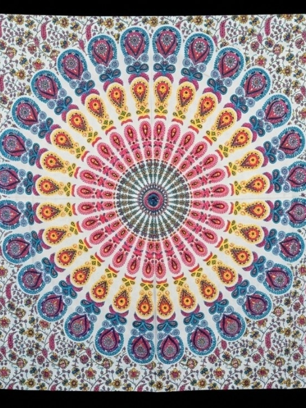 Bohemian Mandala Wall Tapestry - Multicolor